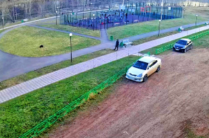 Estacione em Kirova. Equipamento de exercício. Webcams de Ust-Kut