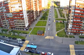 O cruzamento da Avenida Europeia com a Rua Viena. Webcams Kudrovo