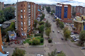 O cruzamento da Avenida Lenin é o beco de Tikhykh. Webcams de Tomsk on-line