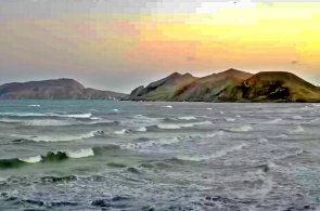 Baía de Dvuyakornaya, ilha Ivan-Baba. Ordzhonikidze webcams