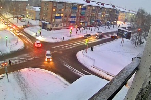 Encruzilhada de Construtores e Komarov. Webcams de Mejdurechensk online