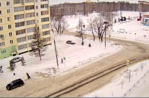 Encruzilhada de Lenin e Fabrichnaya em Roshchino. Webcams de Cheliabinsk