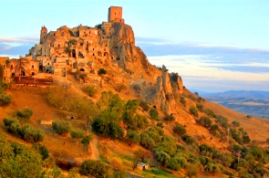 Cidade fantasma de Craco. Webcams Matera online