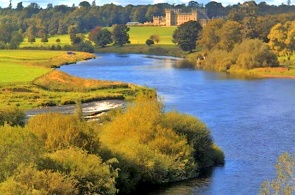 Rio Tweed em Kelso. Webcams Berwick-upon-Tweed online