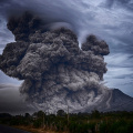 Itália explode o maior vulcão da Europa