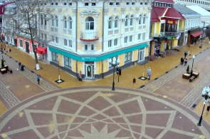 Webcam na encruzilhada das ruas centrais de Simferopol - Karl Marx e Pushkin.