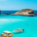 A demanda por férias e educação em Malta cresceu durante o verão de 2018