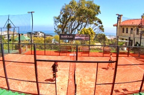 Retiro em Camps Bay, campo de padel. Webcams da Cidade do Cabo Online
