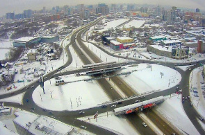 Encruzilhada das ruas Frunze - Ippodromskaya. Webcams Novosibirsk online