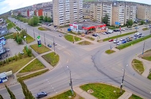 Encruzilhada de Suvorov e Oktyabrskaya. Webcams de Kamensk-Uralsky