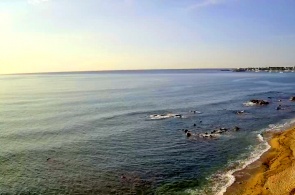 Vista da baía e praia. Webcams ao vivo Giardini Naxos online