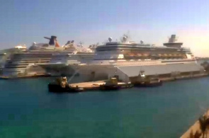 Porto de Nassau, Bahamas webcam online