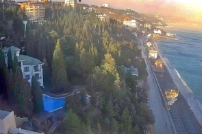 Aterro do hotel Mar. Webcams Alushta