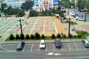 Vista da Praça Komsomolskaya e Catedral. Khabarovsk online