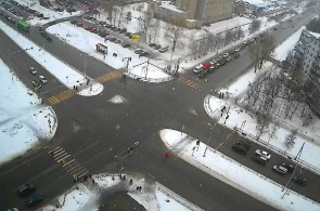 Câmara web com vista para o cruzamento das ruas Chapaev-Mira