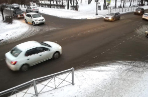 Encruzilhada das ruas Karelskaya - Sovetskaya. Webcams Sortavala online