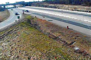 Câmera web com vista para a autoestrada 401 perto da autoestrada 38