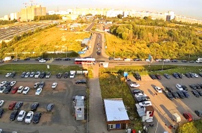 O cruzamento da Rua Tsentralnaya com a Kudrovsky Proezd. Webcams Kudrovo