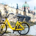 Proteger os turistas em Praga está planejando uma proibição de bicicletas!