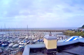 Vista virada para leste do Howth Yacht Club. Webcams de Dublim