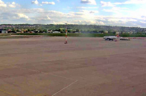 Aeroporto, campo de voo. Webcams de Estugarda on-line