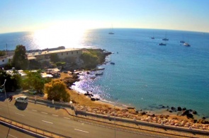 Vista do porto de Zéfiro. Webcams on-line de Rodes