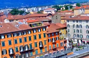 Vista geral da Torre Inclinada de Pisa. Webcams ao vivo em Pisa online