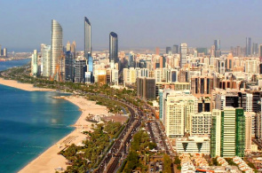Aterro da Cornualha. Webcams em Abu Dhabi online