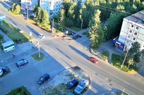 Cruzamento da Avenida Butoma - Rua Mira. Webcams Severodvinsk