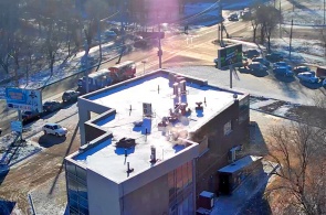 Encruzilhada de Volgogradskaya e Teatralnaya. Webcams Orenburg
