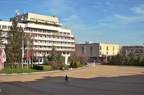 Praça Sevopolis. Câmaras web Kazanlyka on-line
