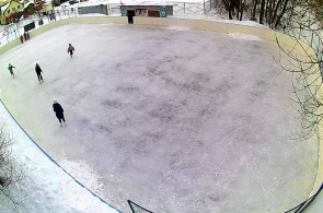 Pista de patinação na rua Chekhov. Webcams Kirzhach