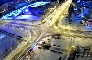 Encruzilhada de Primorsky Boulevard e Revolutionary Street. Webcams Togliatti