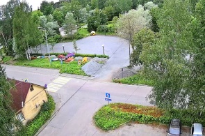 Parque infantil na rua Sovetskaya. Webcams Lakhdenpokhya